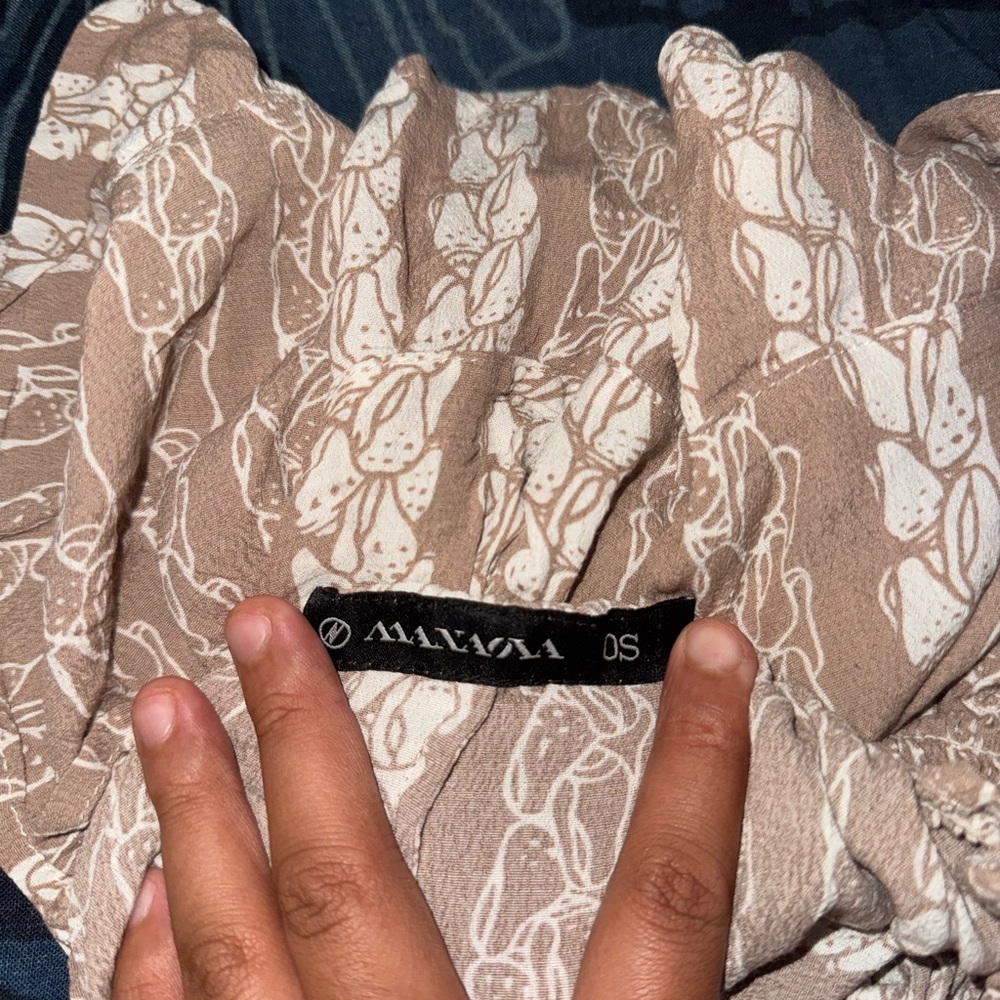 Manaola Ni’ihau Shell Shorts - Picture 2 of 3
